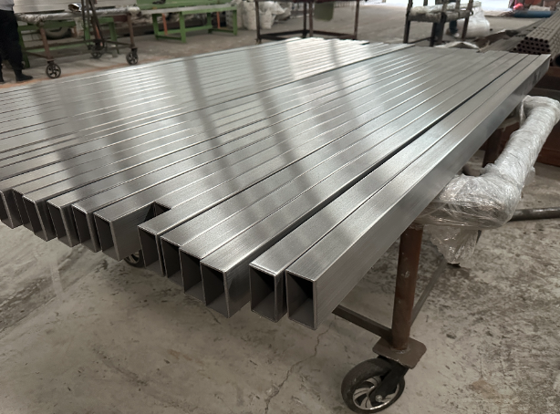 九江新能源汽车用不锈钢方管 现货